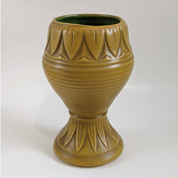 Vintage Mid-Century Mustard Yellow Chalice-Shaped Vase, 60's Chalk Floral Ware - Picture 3 of 10